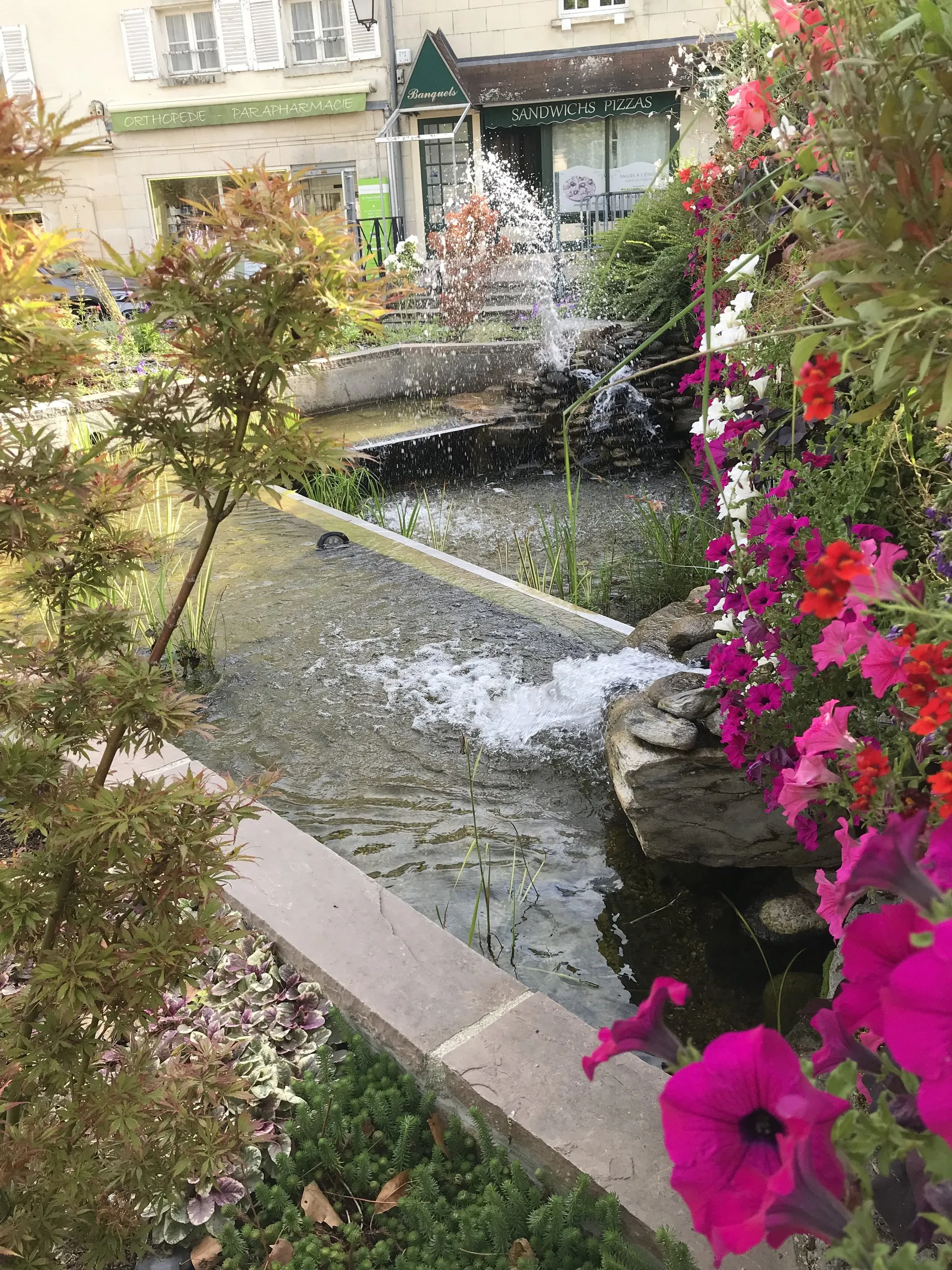 Lire la suite de l'actualité Réhabilitation de la fontaine et aménagement de la place de l&rsquo;Hôtel de Ville
